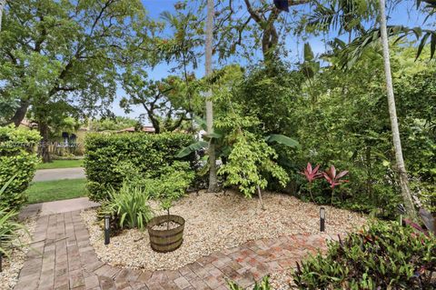 Tiny photo for 1215 Madrid St, Coral Gables, FL 33134 (MLS # A12027747)