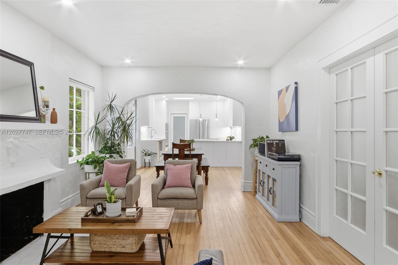 CORAL GABLES GRANADA SEC - Residential