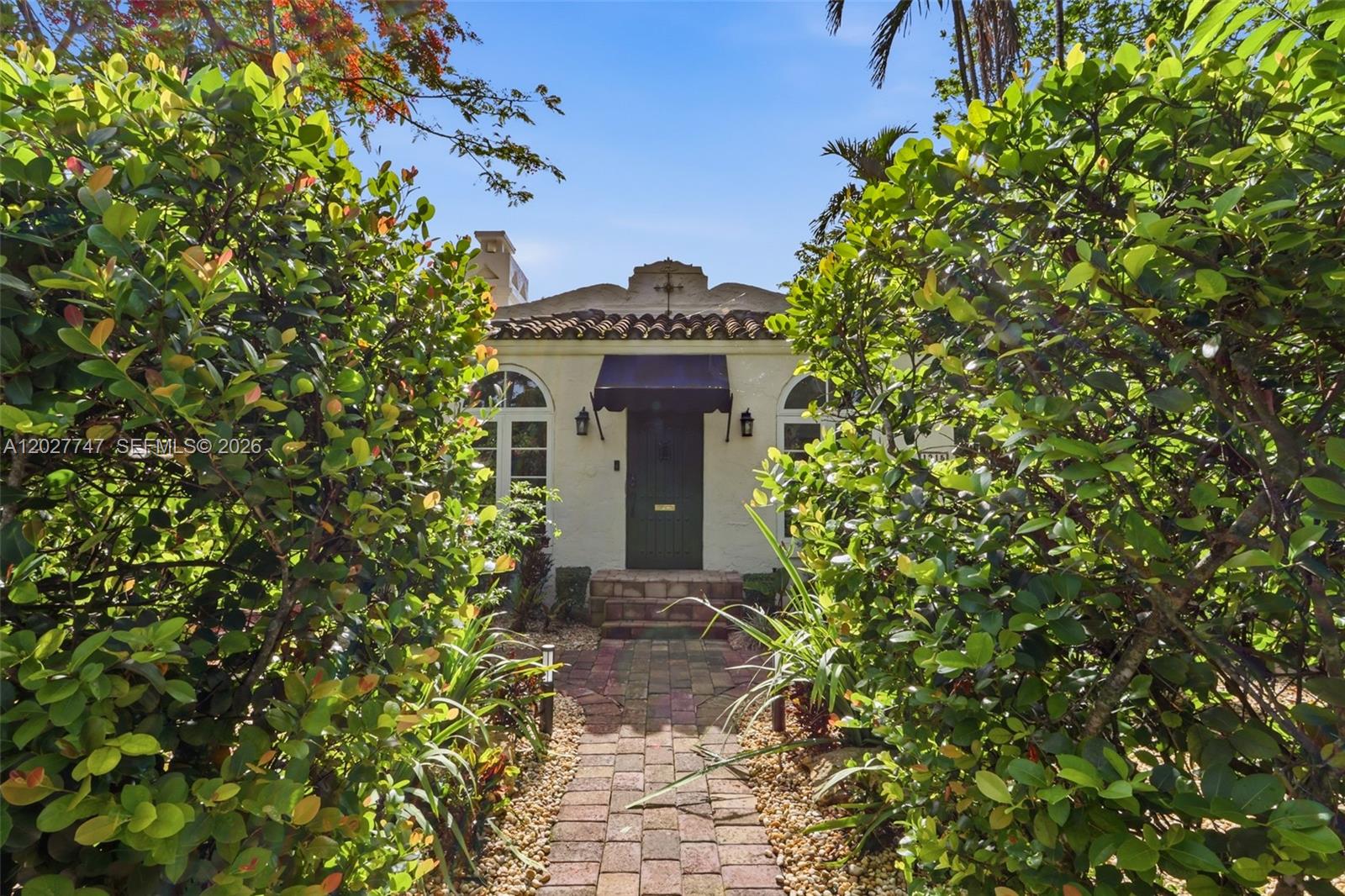 CORAL GABLES GRANADA SEC - Residential