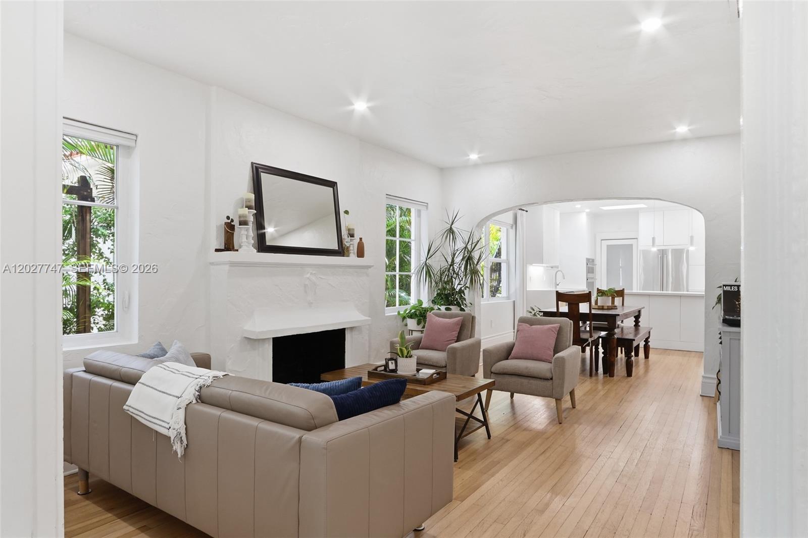 CORAL GABLES GRANADA SEC - Residential