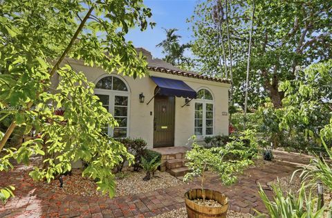 Tiny photo for 1215 Madrid St, Coral Gables, FL 33134 (MLS # A12027747)
