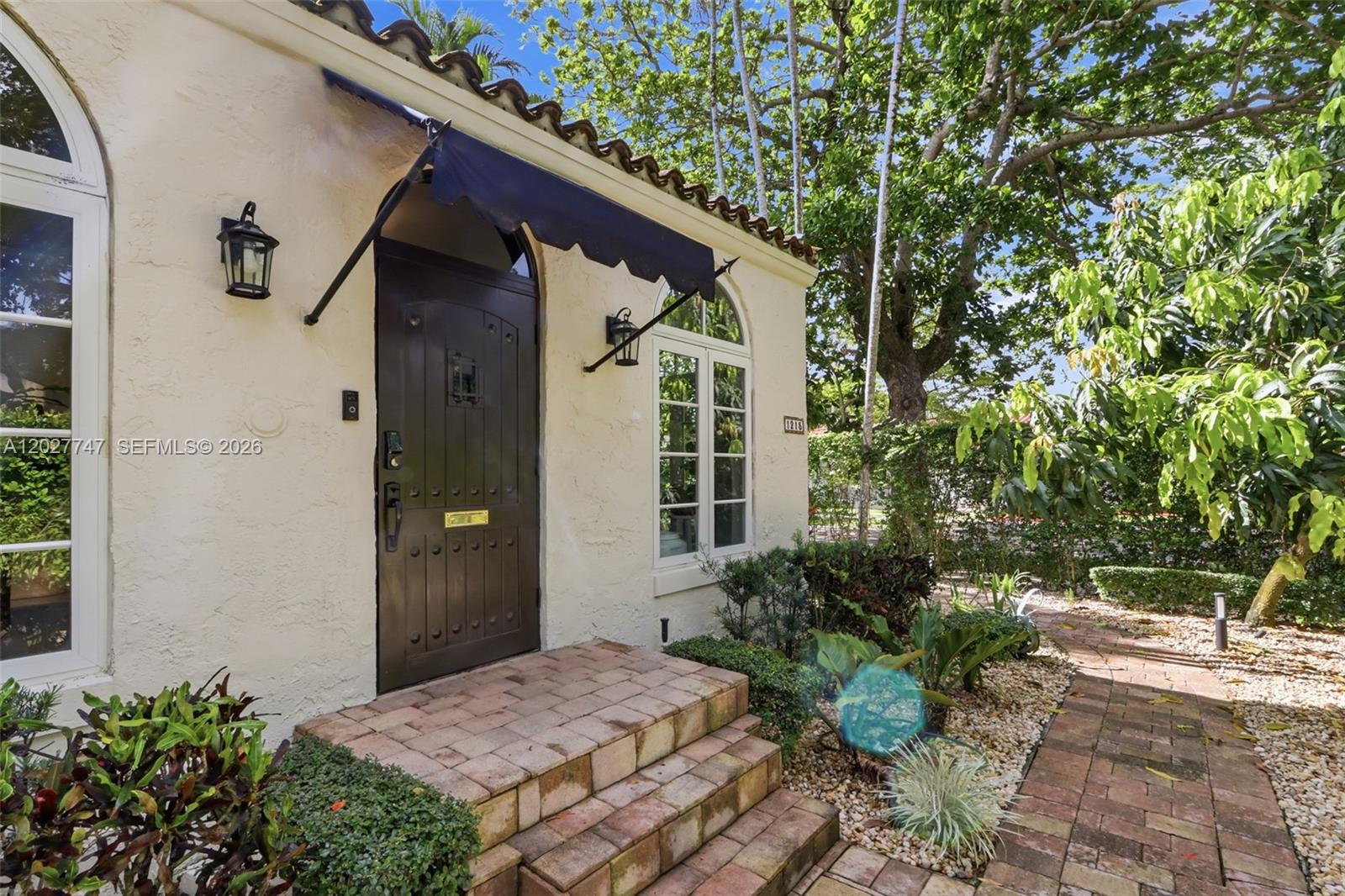 CORAL GABLES GRANADA SEC - Residential