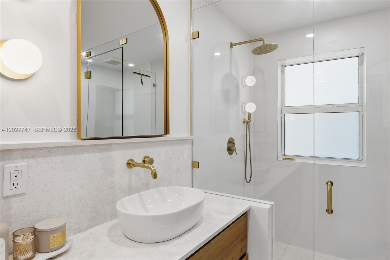 CORAL GABLES GRANADA SEC - Residential