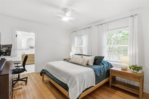 Tiny photo for 1215 Madrid St, Coral Gables, FL 33134 (MLS # A12027747)