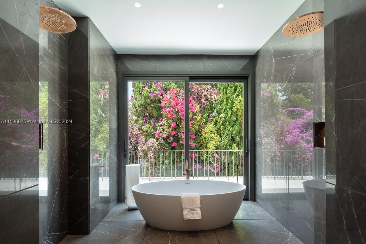 Rocío de Nagüeles - Residential