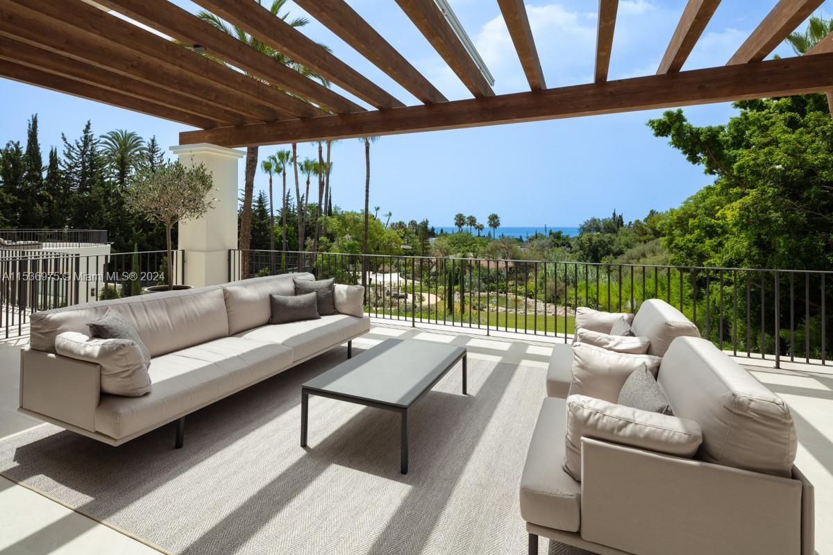 Rocío de Nagüeles - Residential