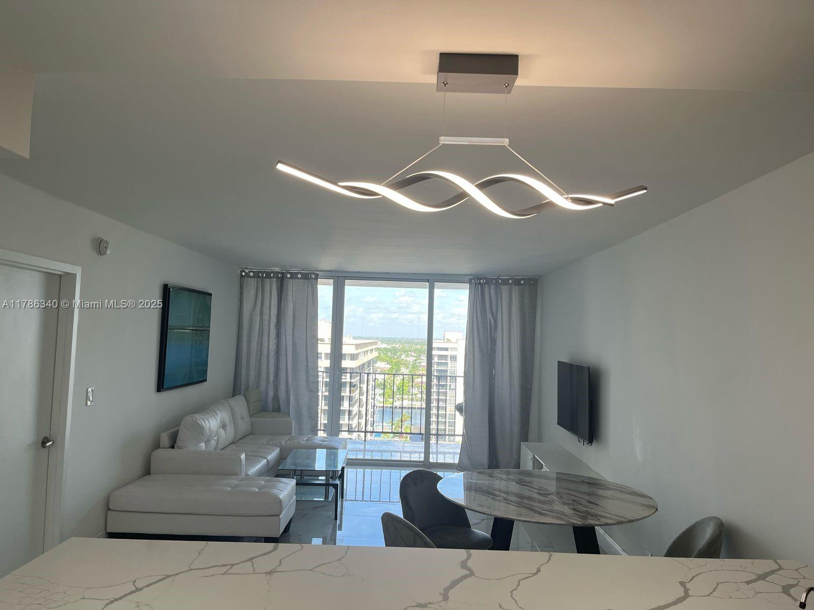 2030 S Ocean Dr 1602, Hallandale Beach, Broward County, Florida - 1 Bedrooms  
1 Bathrooms - 