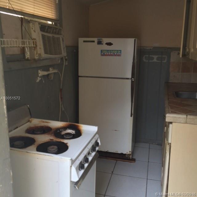 EVANSTON HEIGHTS - Residential Income