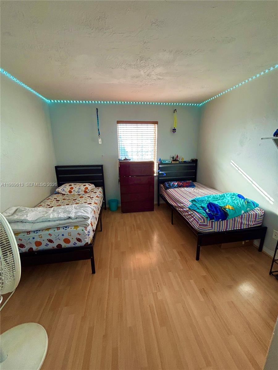 CASA GRANADA CONDO - Residential Lease