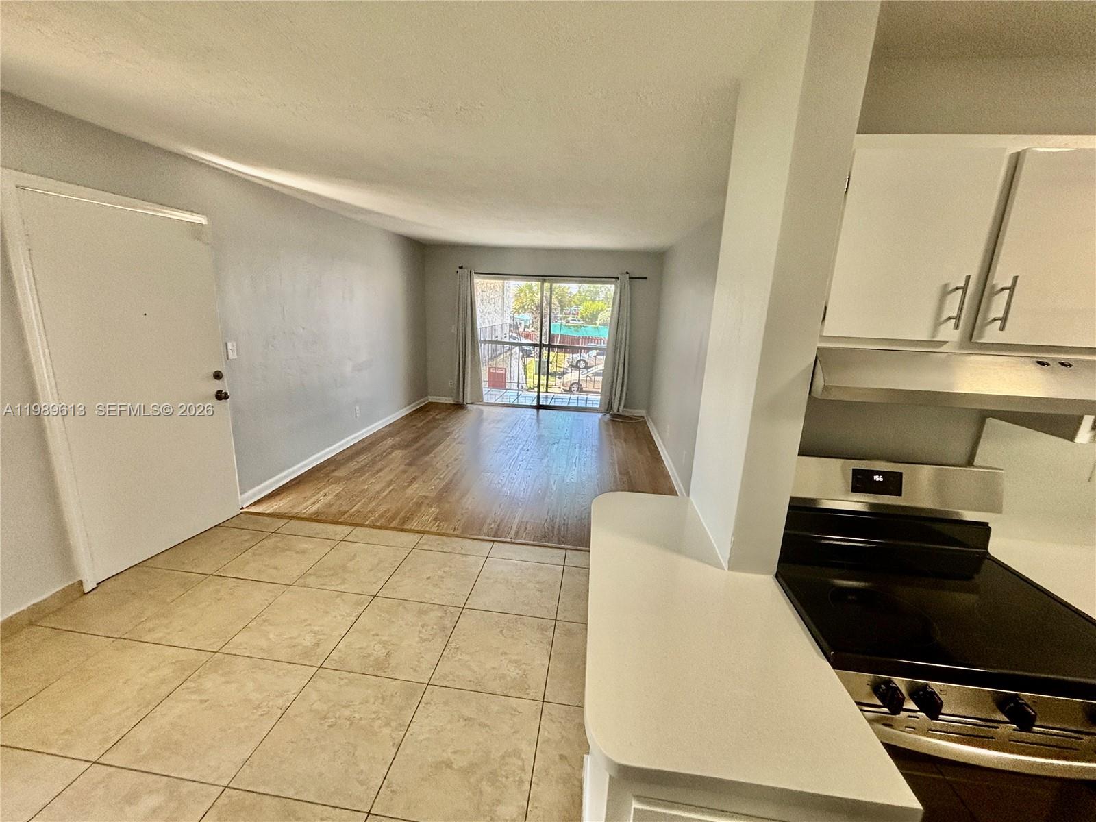 CASA GRANADA CONDO - Residential Lease