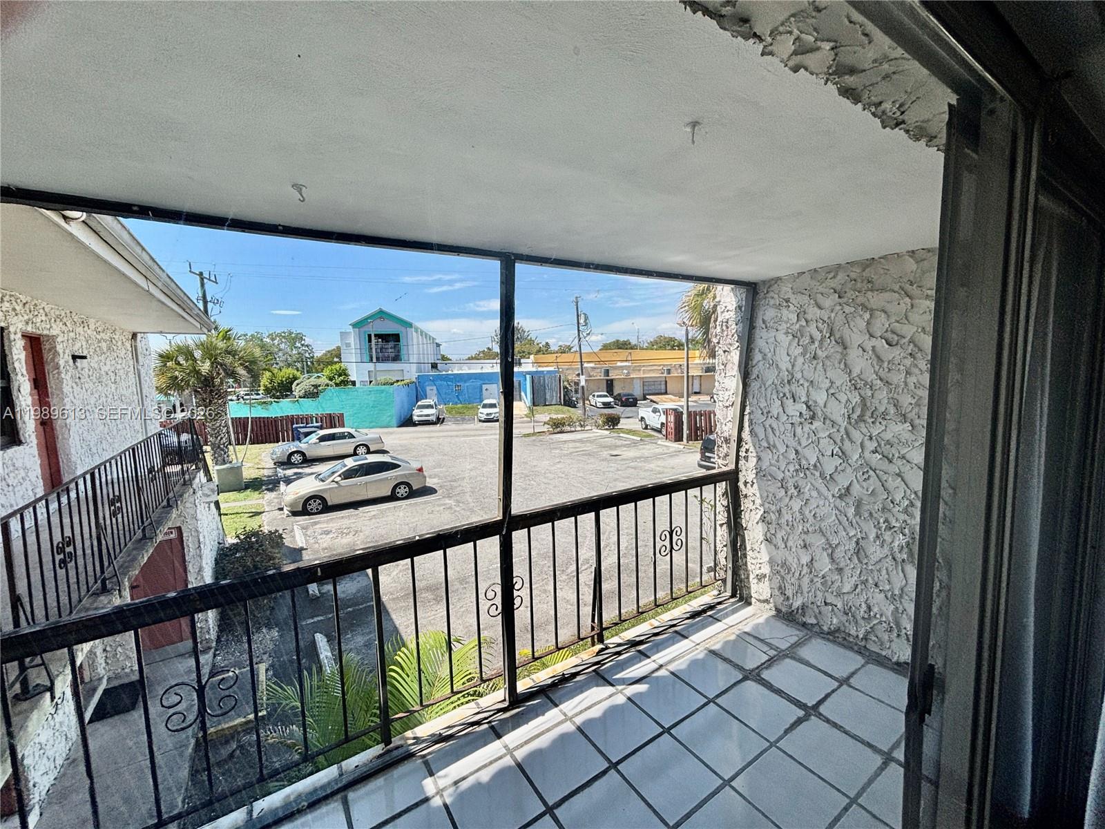 CASA GRANADA CONDO - Residential Lease