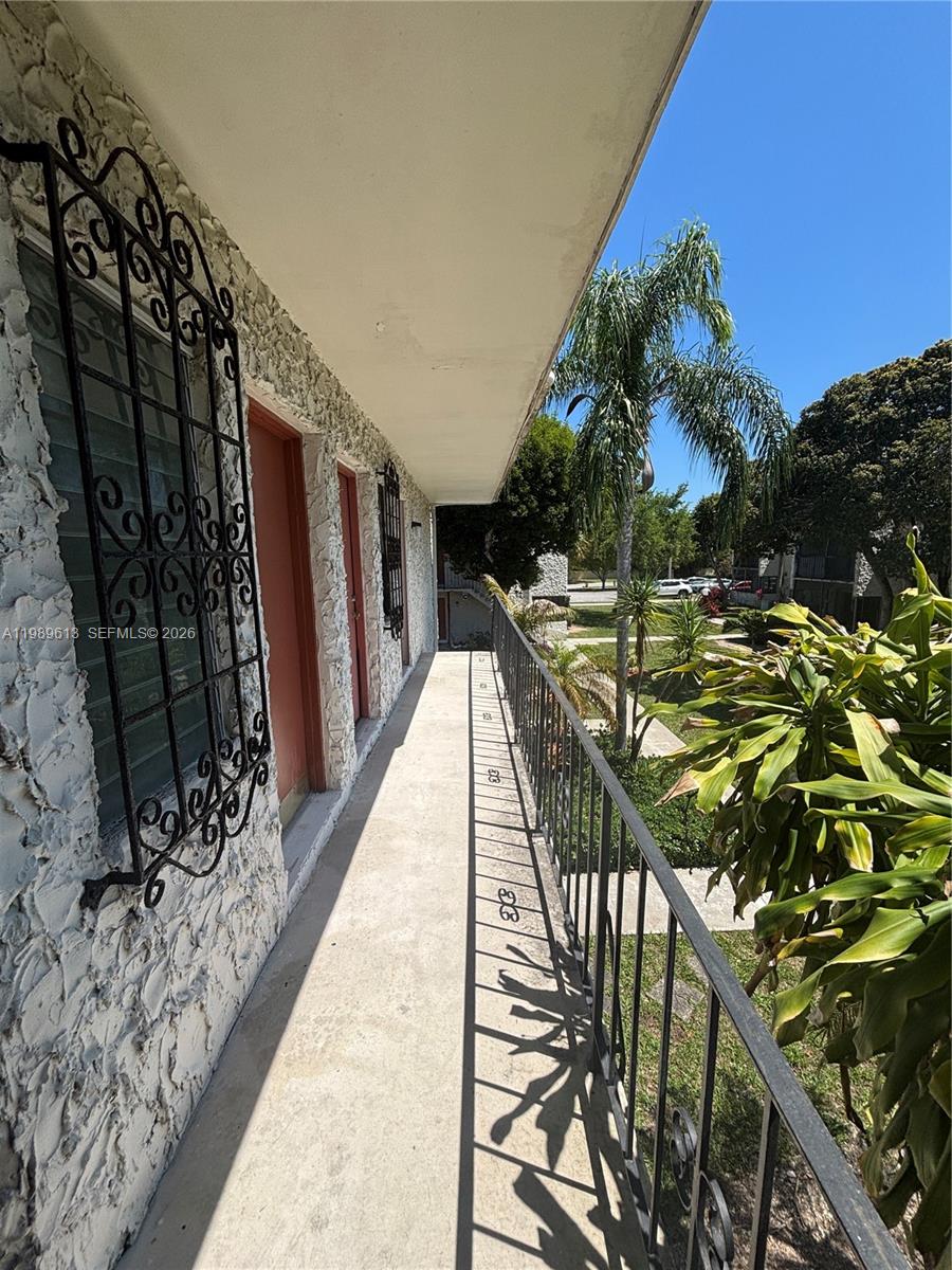 CASA GRANADA CONDO - Residential Lease