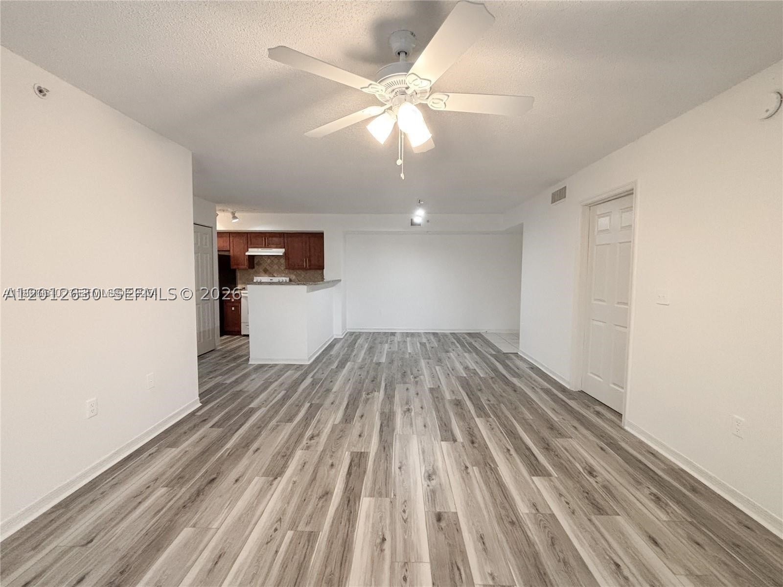 655 SW 111th Way 201, Pembroke Pines FL 33025