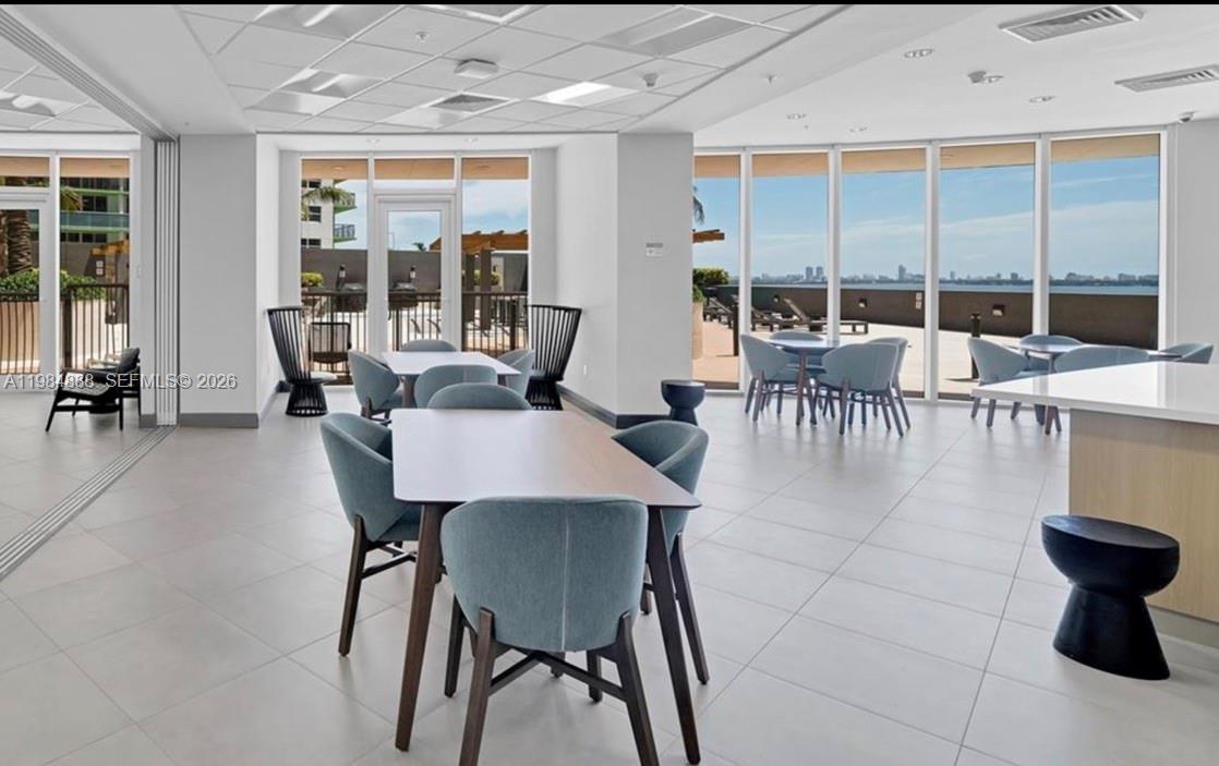 OPERA TOWER CONDO - Residential