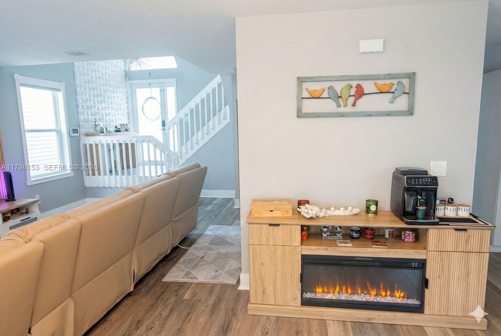 WEST GLEN MANOR - Residential