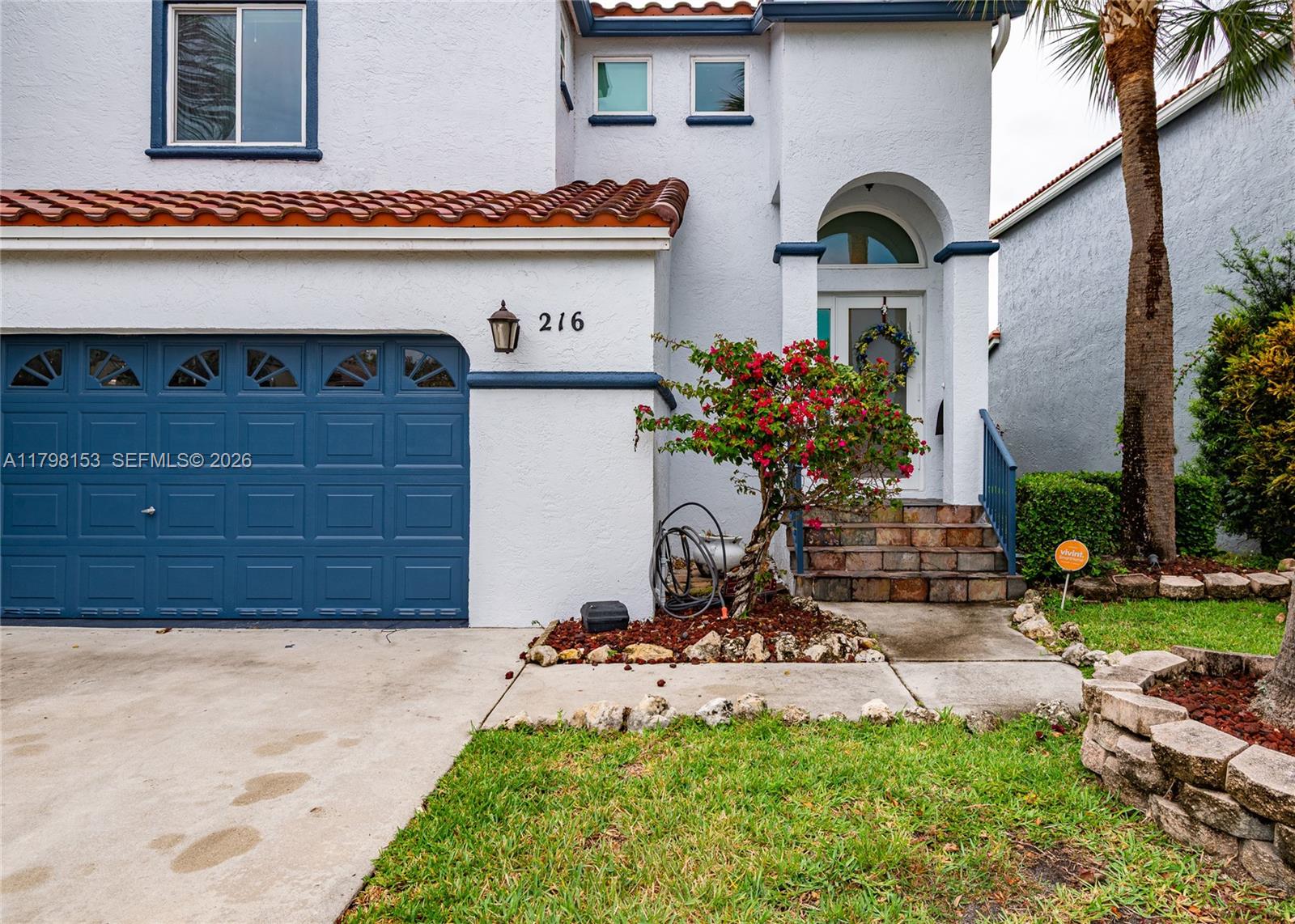 WEST GLEN MANOR - Residential