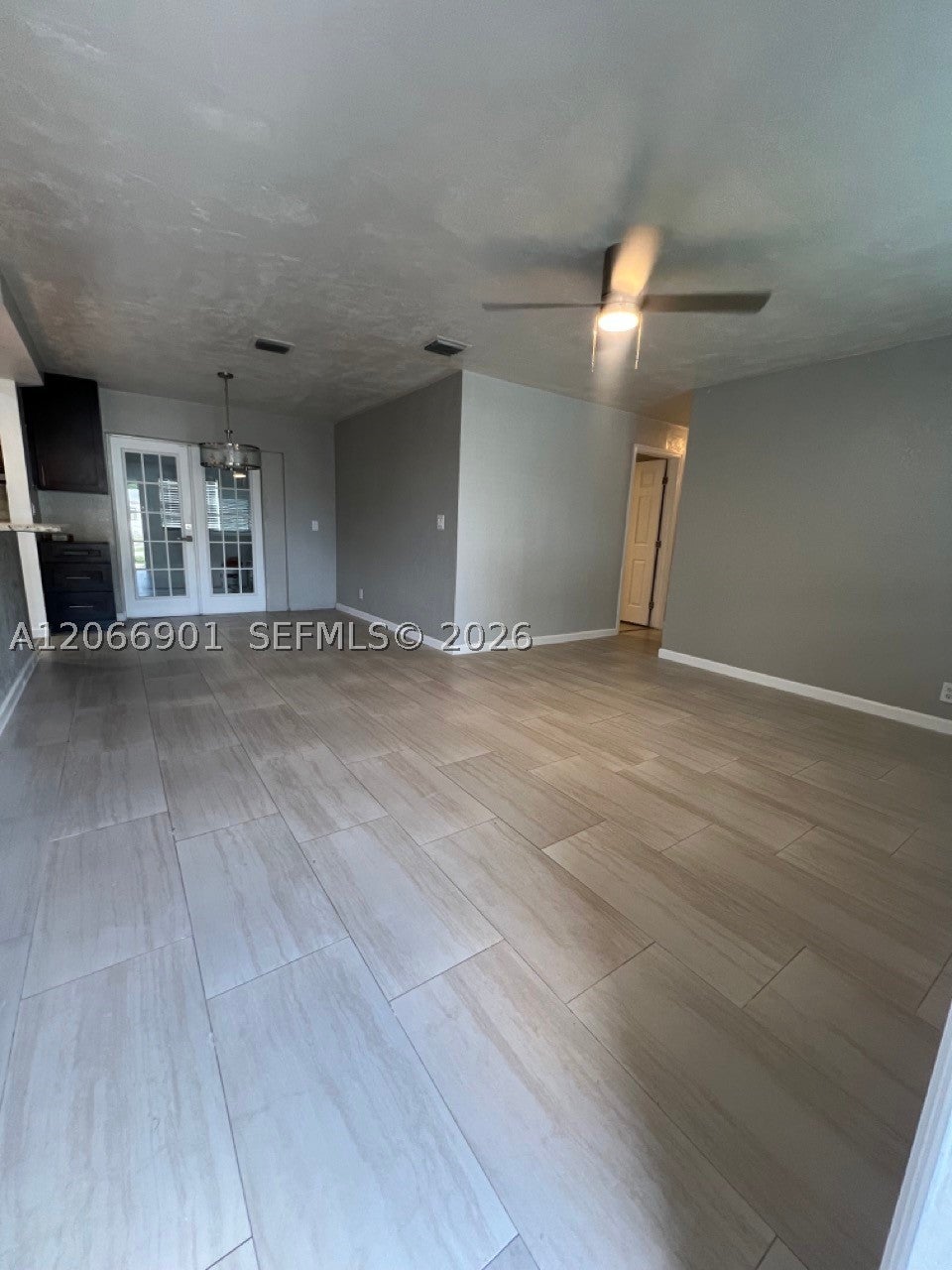 5271 NE 8th Ter