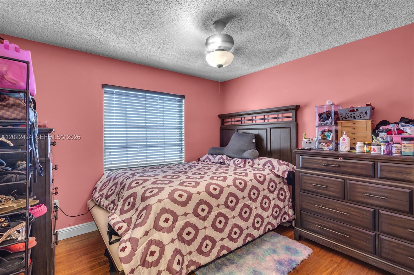 LESLIE PATIO HOMES SEC 4 - Residential