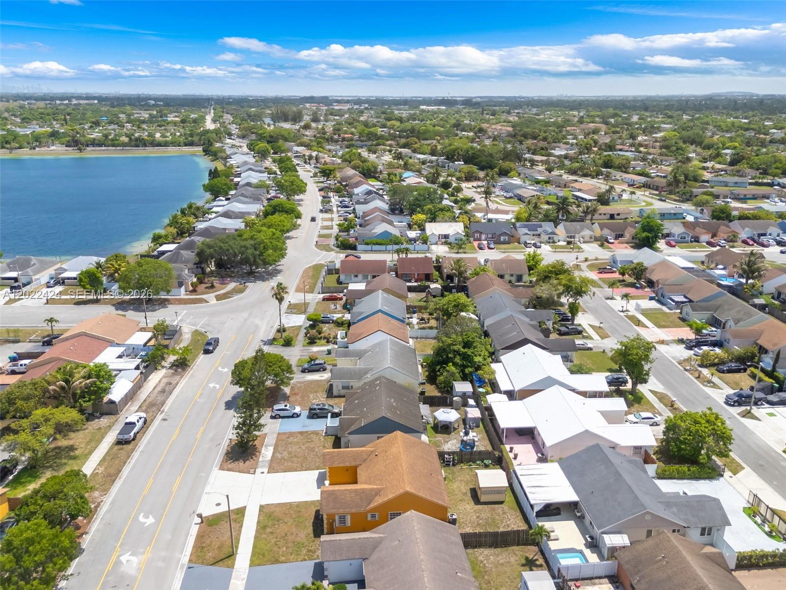 LESLIE PATIO HOMES SEC 4 - Residential