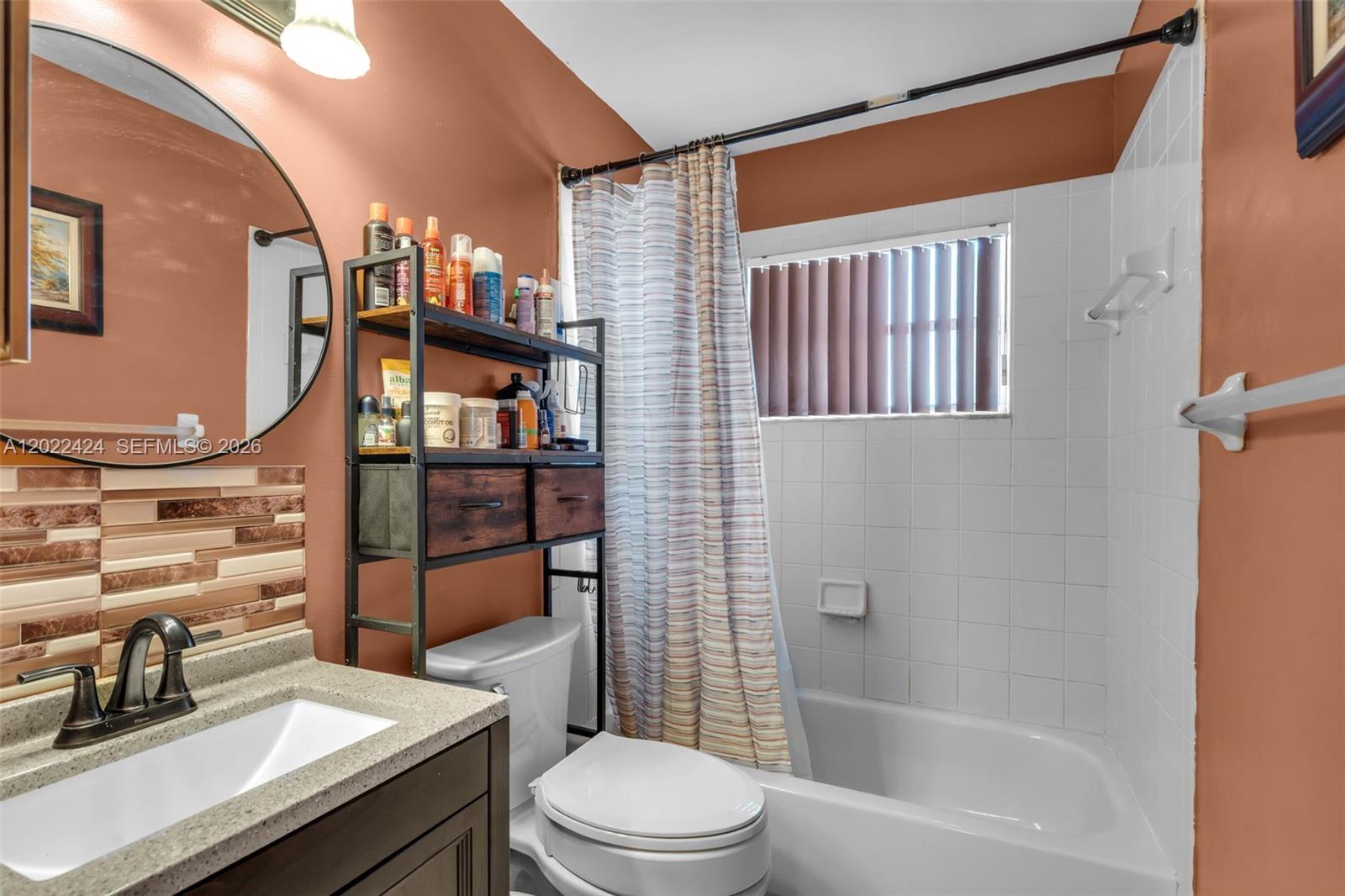 LESLIE PATIO HOMES SEC 4 - Residential