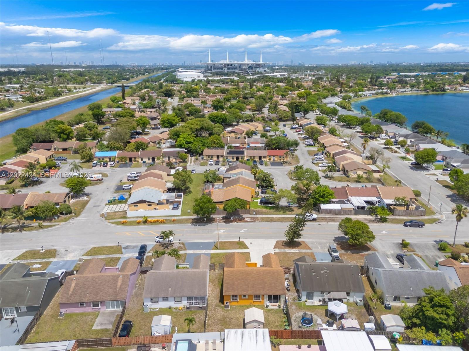 LESLIE PATIO HOMES SEC 4 - Residential