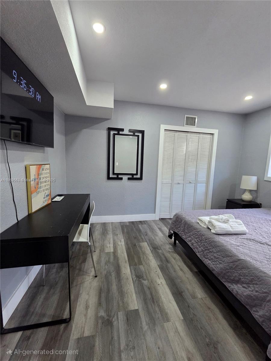 IRONS MANOR HIGH PINE ADD - Residential