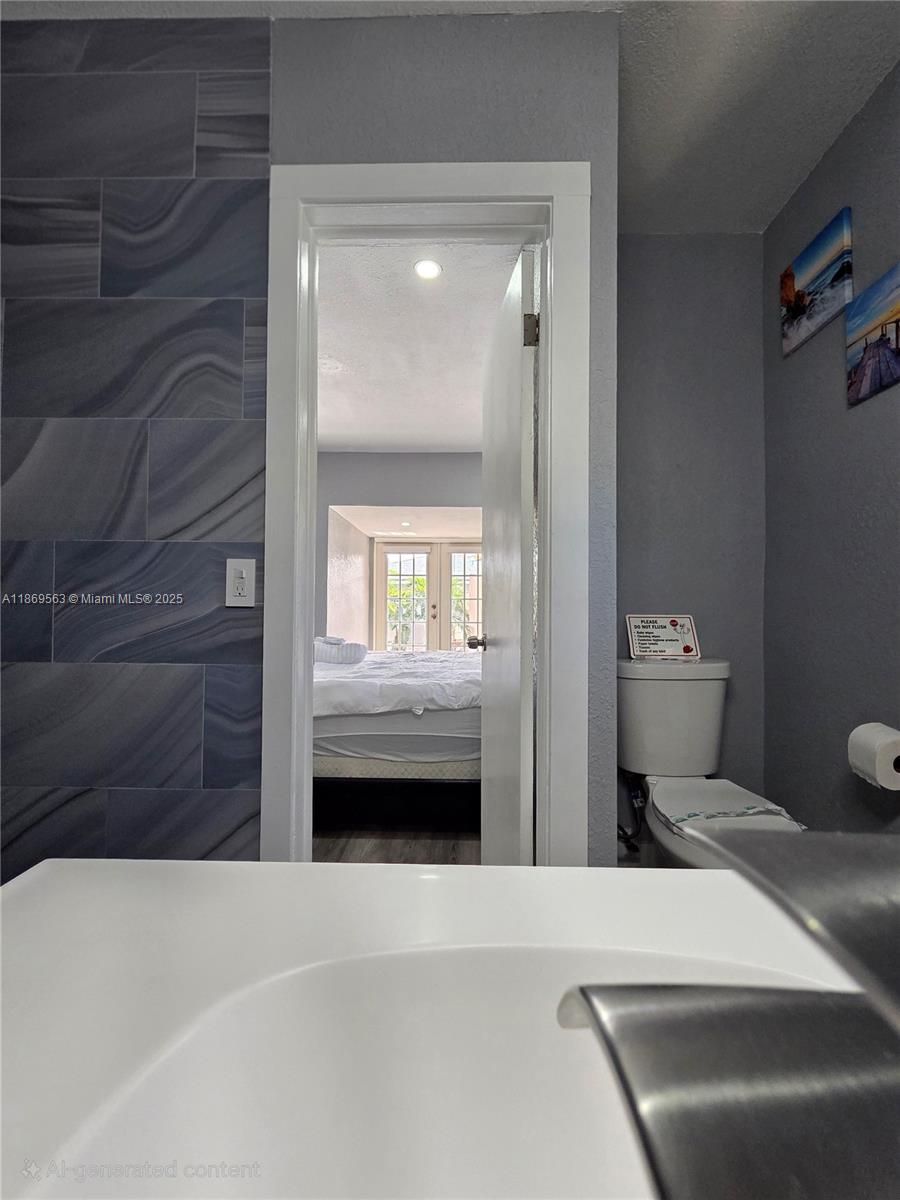 IRONS MANOR HIGH PINE ADD - Residential