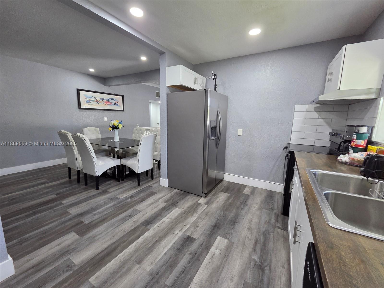 IRONS MANOR HIGH PINE ADD - Residential