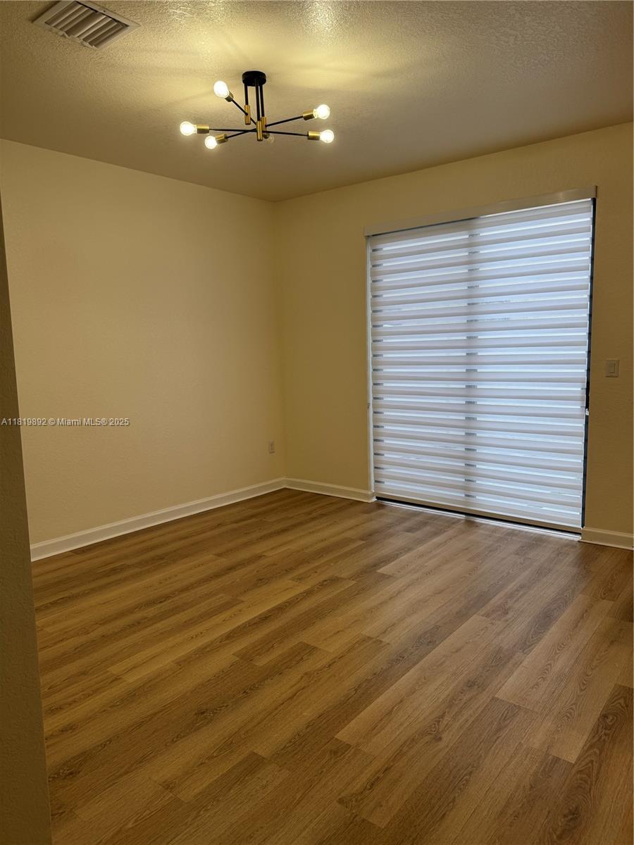 AQUABELLA NORTH REPLAT - Residential Lease