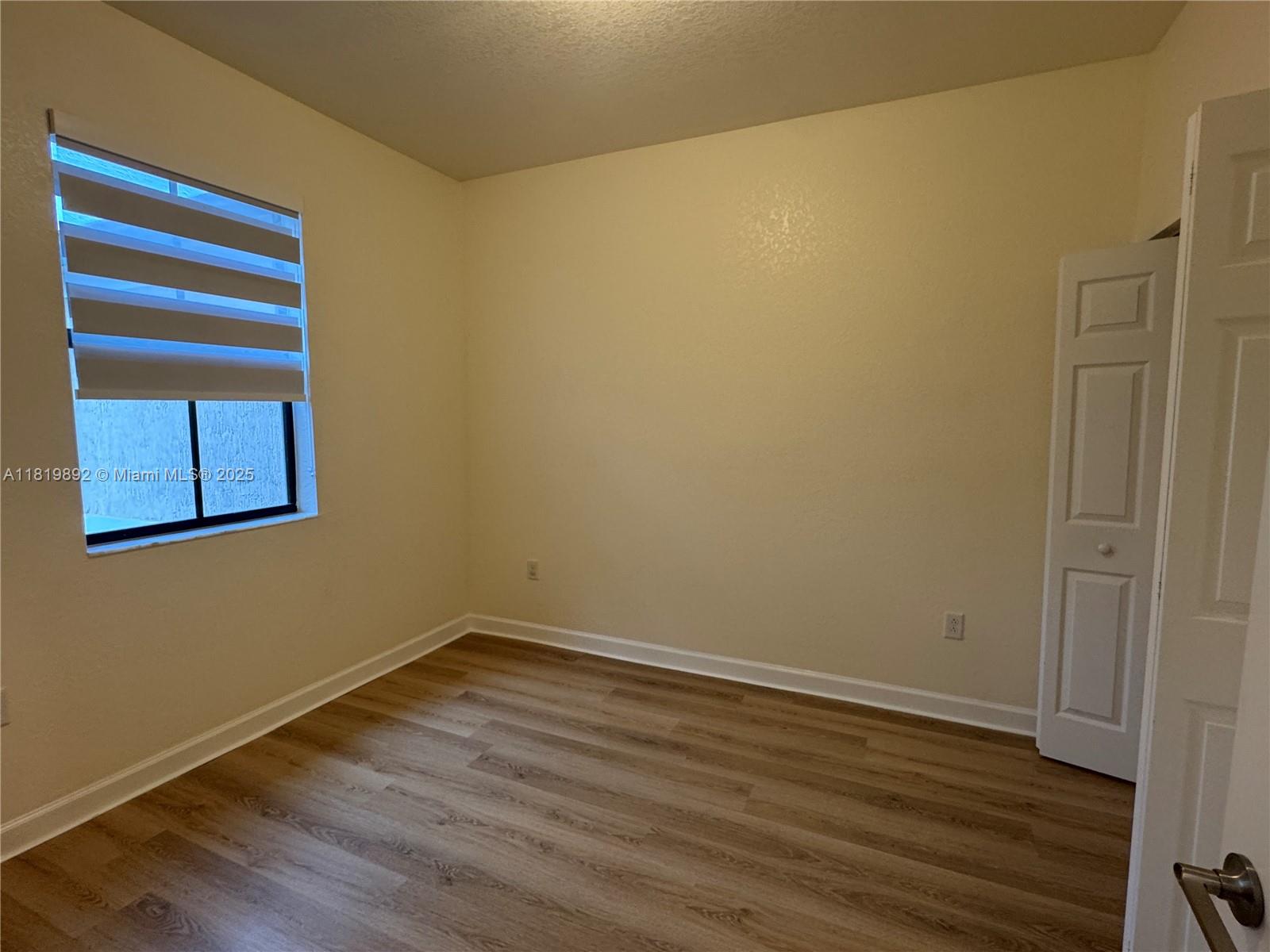 AQUABELLA NORTH REPLAT - Residential Lease