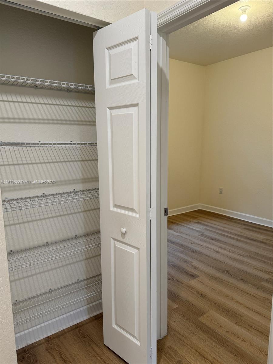 AQUABELLA NORTH REPLAT - Residential Lease
