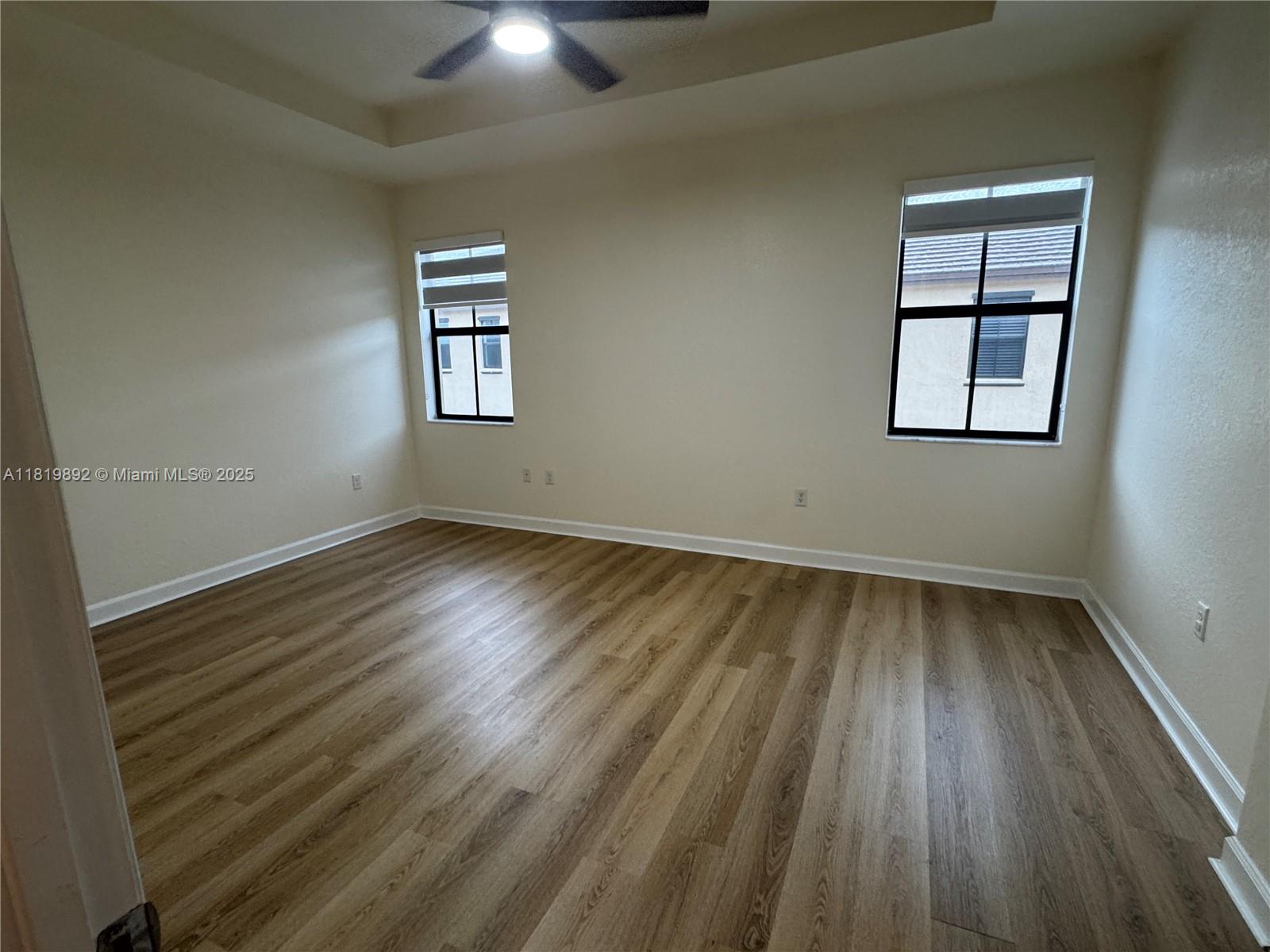 AQUABELLA NORTH REPLAT - Residential Lease