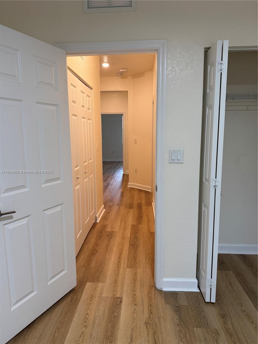 AQUABELLA NORTH REPLAT - Residential Lease