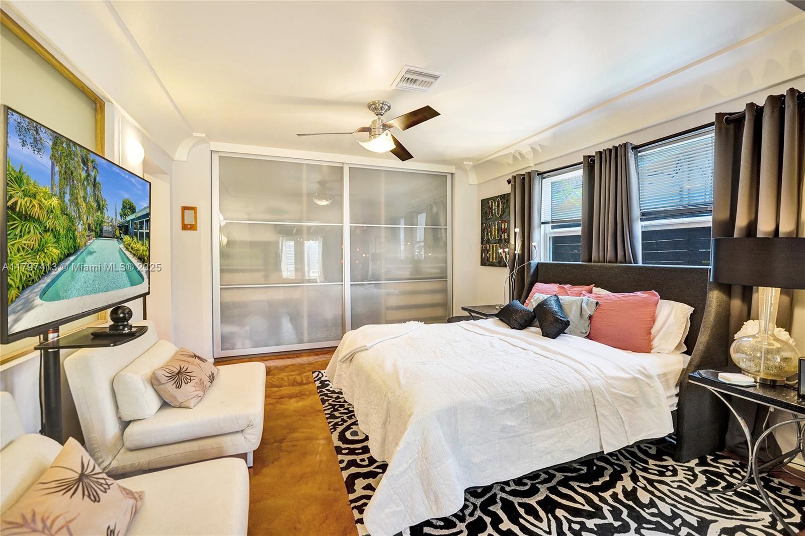 MIDDLE RIVER MANOR - Residential