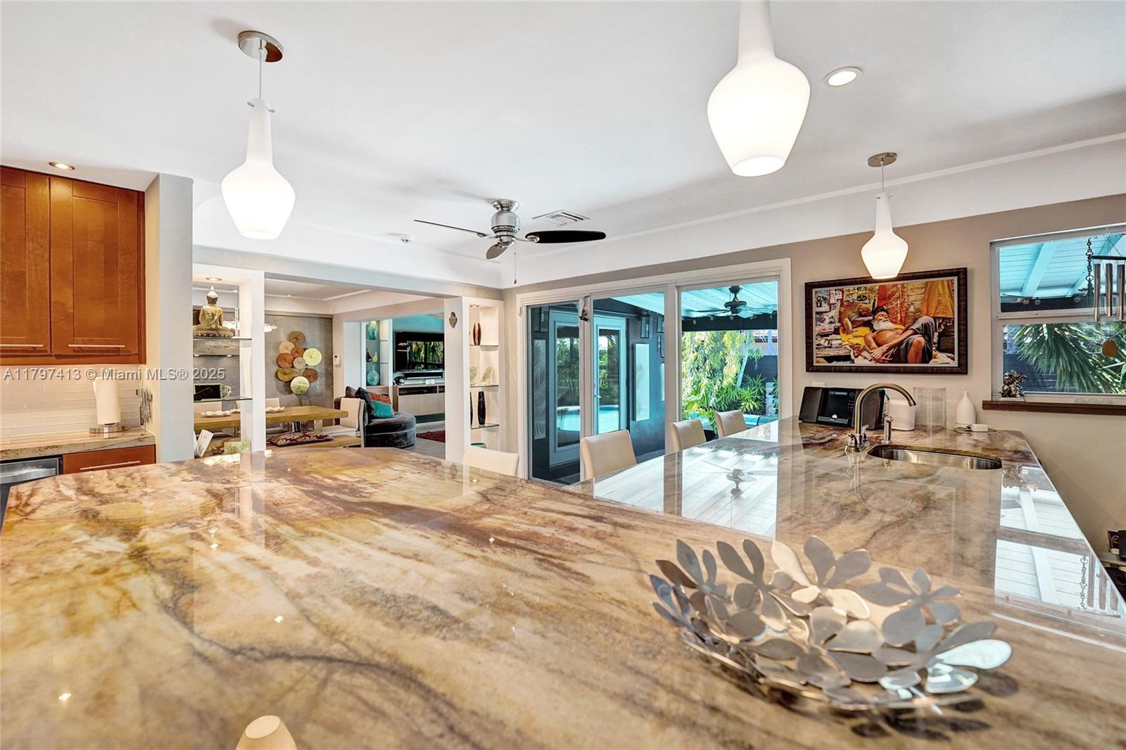 MIDDLE RIVER MANOR - Residential