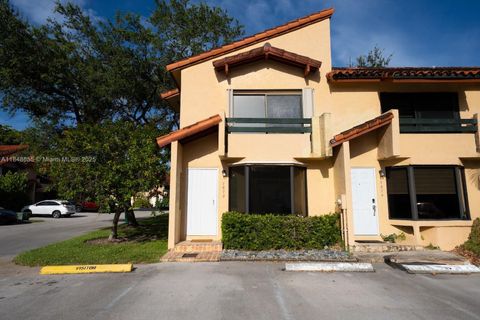 7872 SW 102nd Ln Miami FL 33156