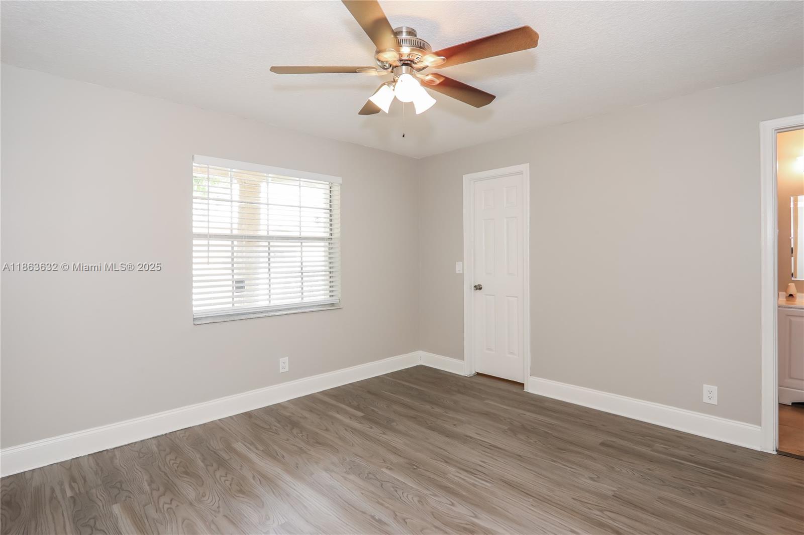 CHATELAINE - Residential Lease