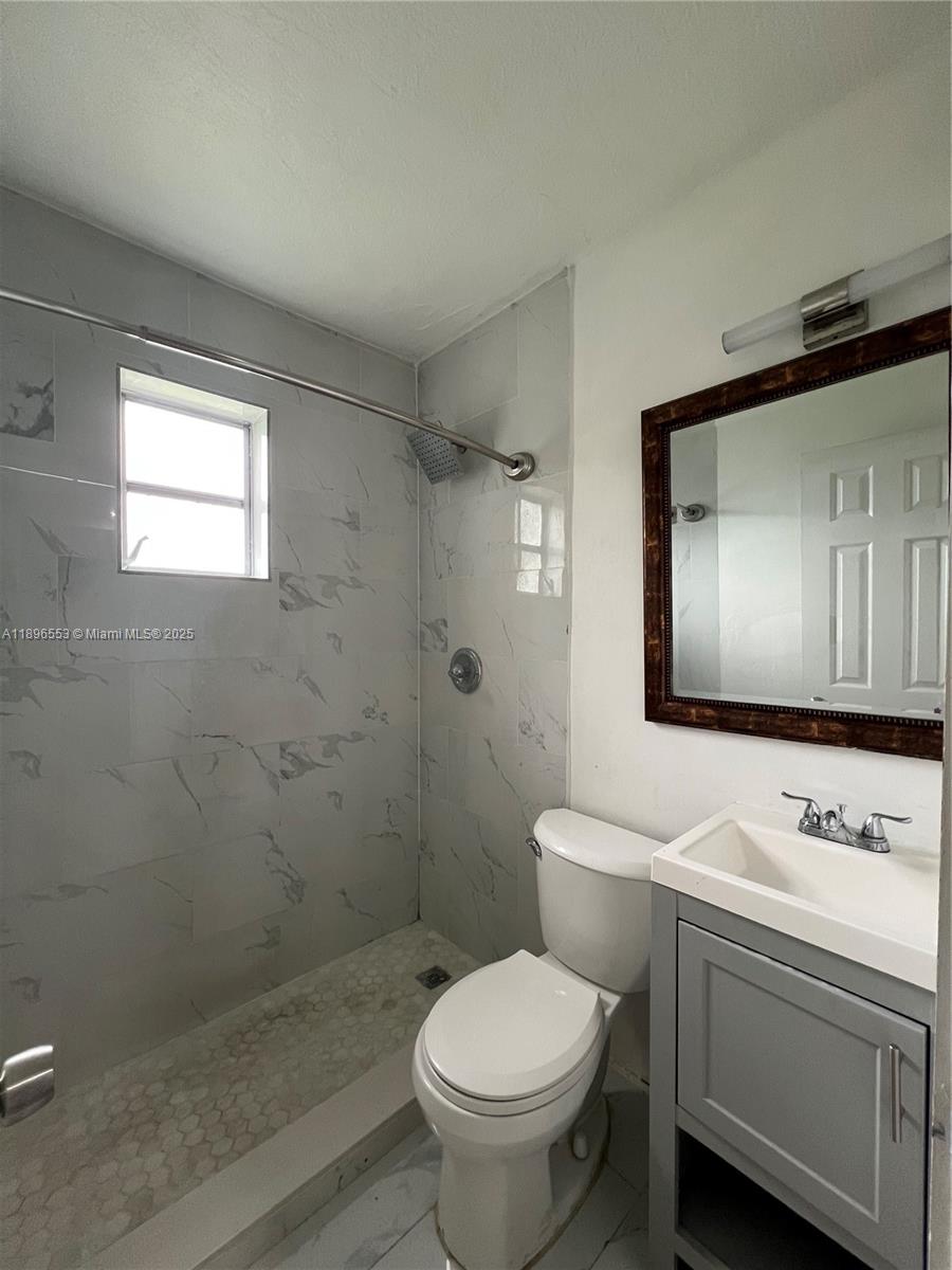 10133 W Jessamine St 0
