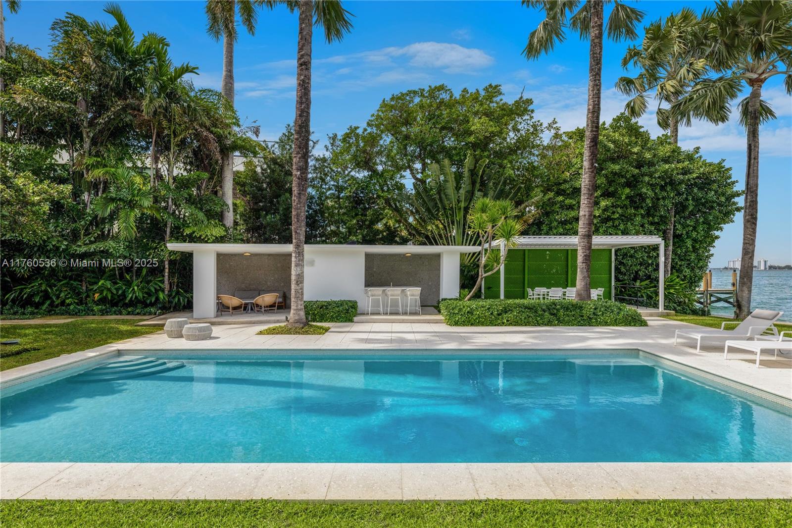 LA GORCE GOLF SUB - Residential