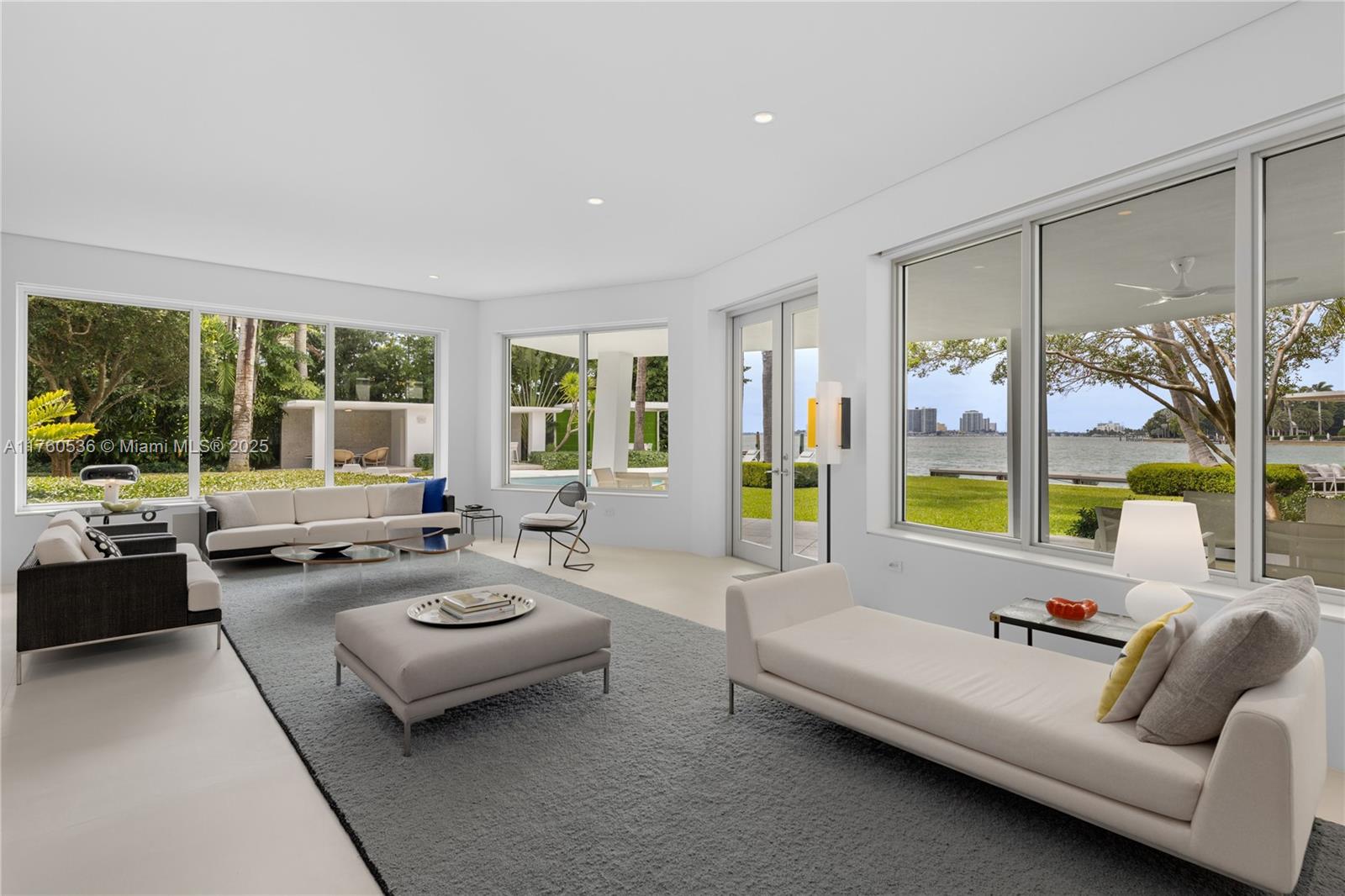 LA GORCE GOLF SUB - Residential