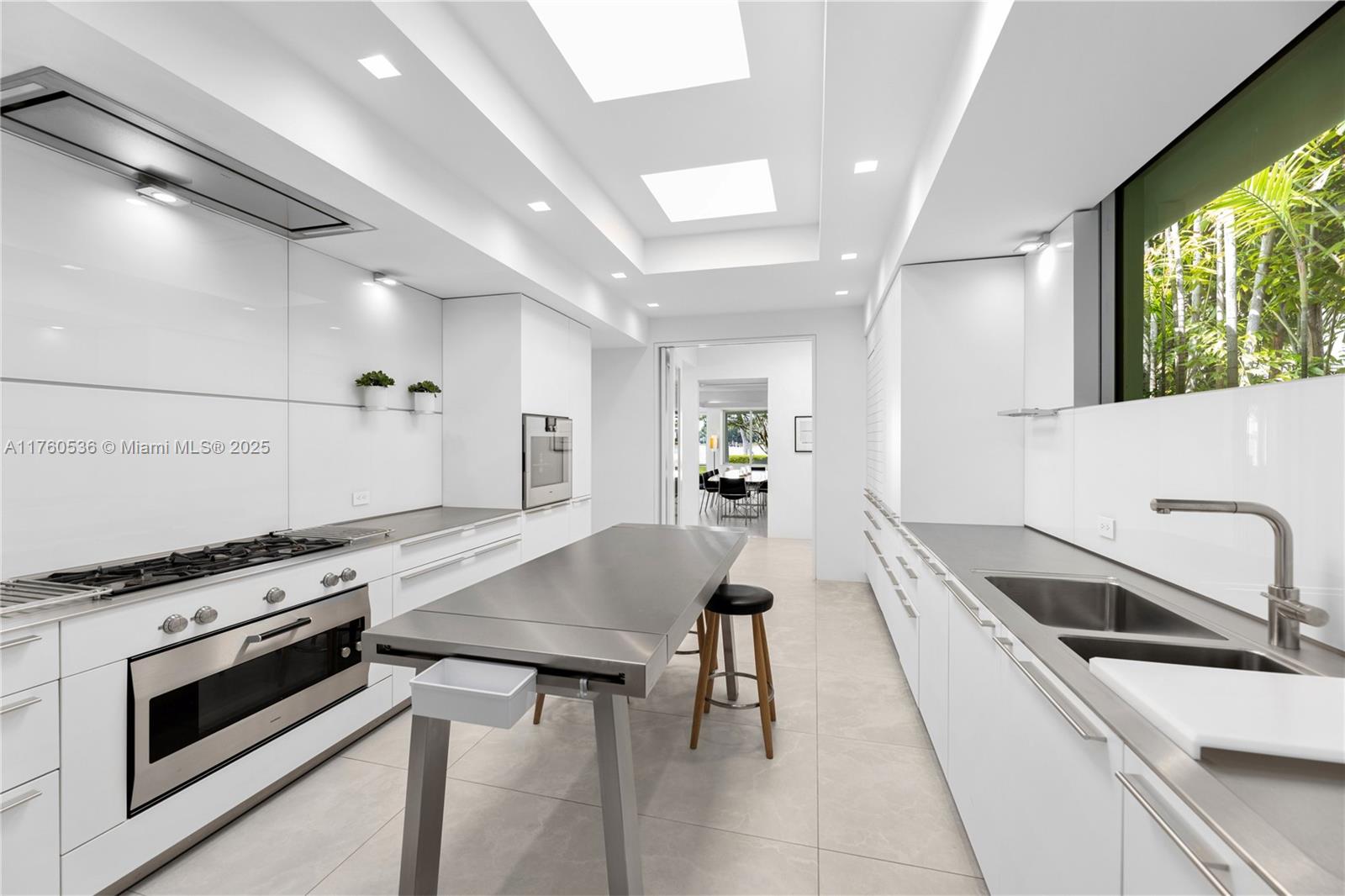 LA GORCE GOLF SUB - Residential