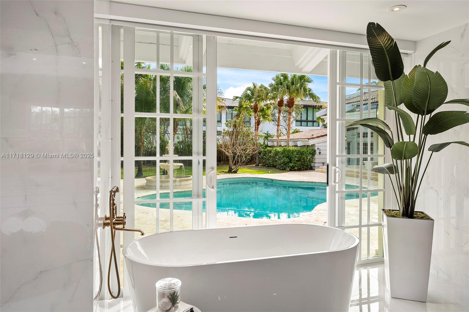 SANSTROM ESTATES - Residential