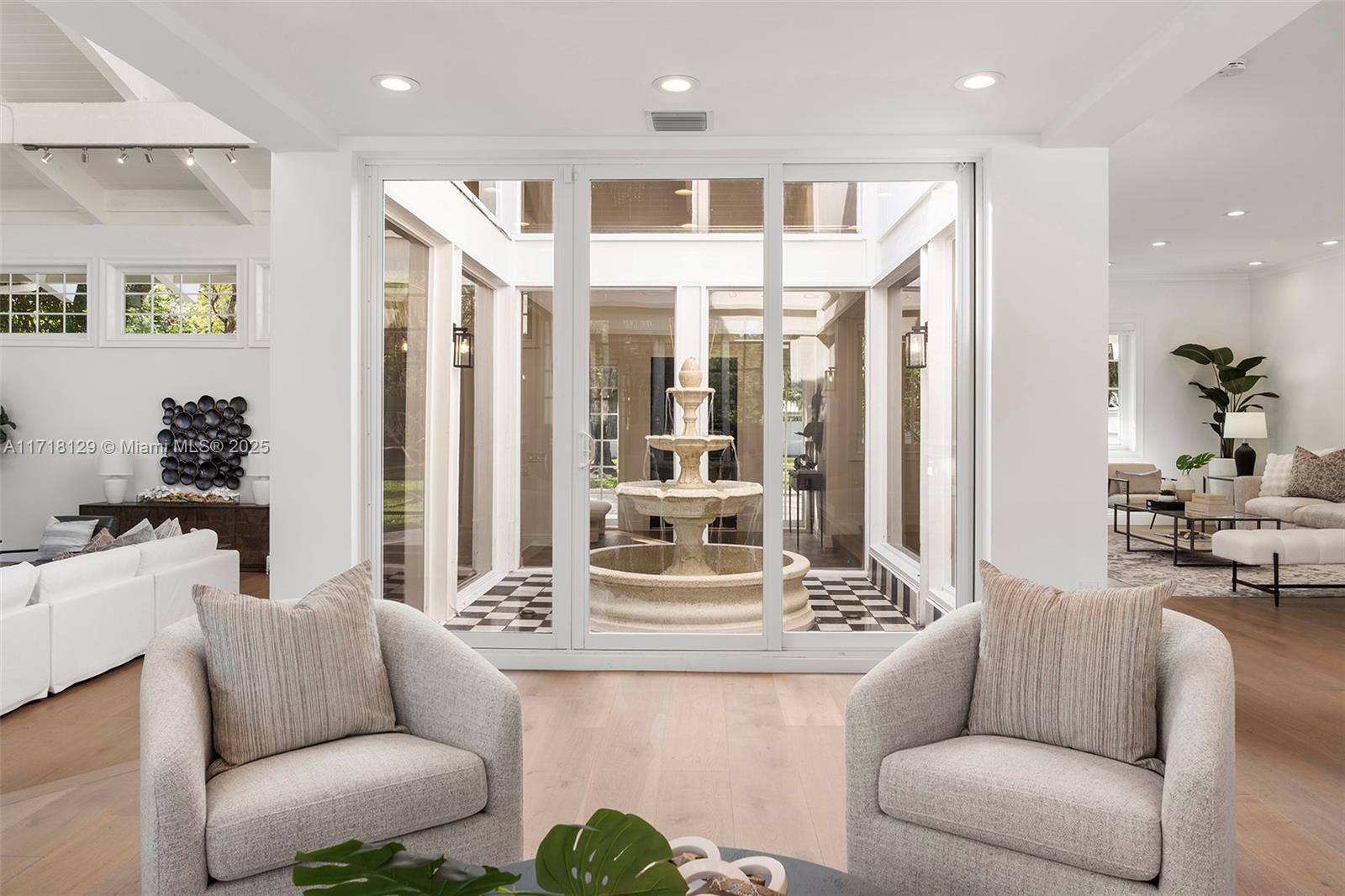 SANSTROM ESTATES - Residential