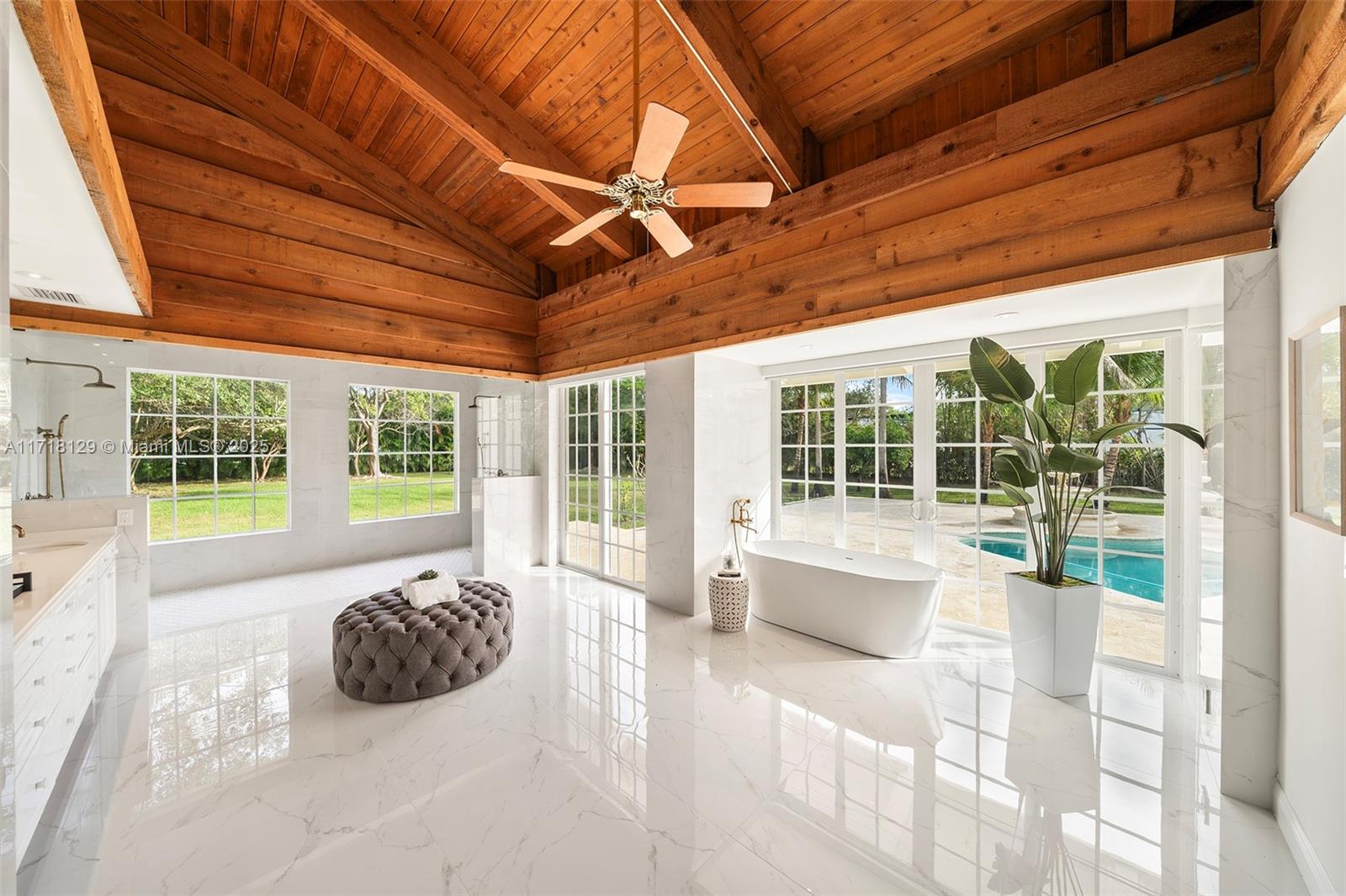 SANSTROM ESTATES - Residential