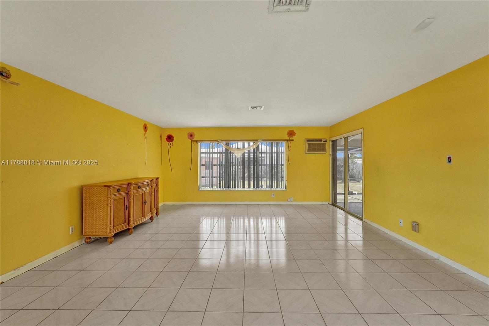 BOCA RATON SQUARE UNIT 6 - Residential