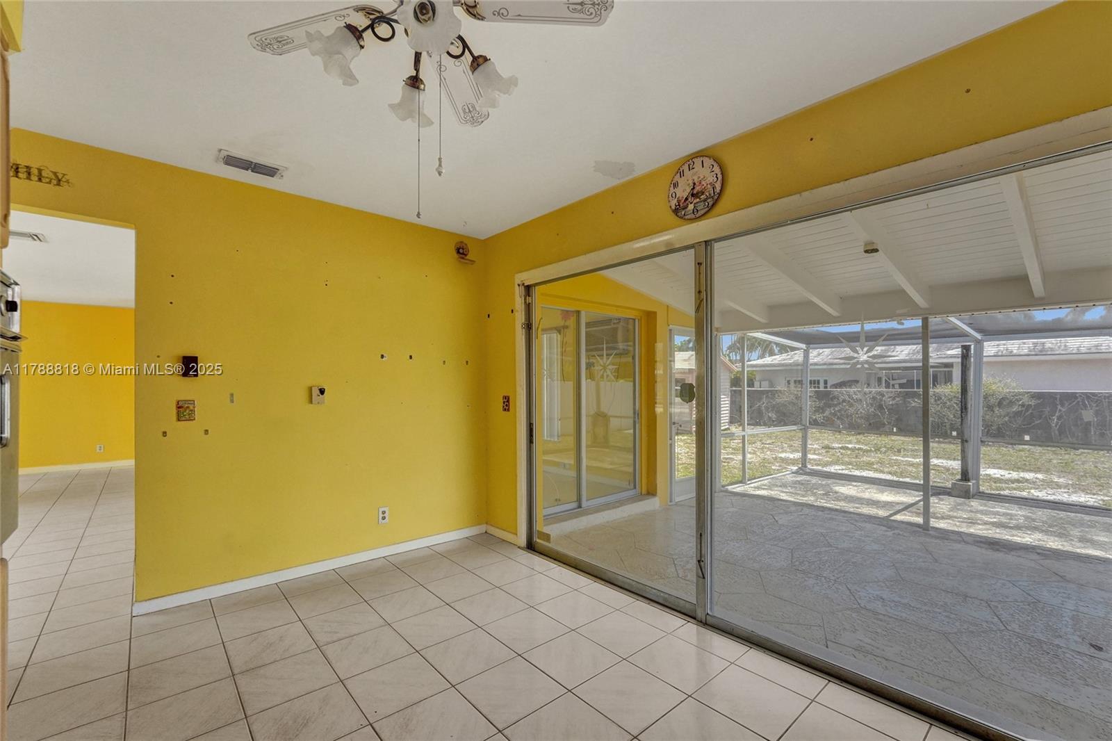 BOCA RATON SQUARE UNIT 6 - Residential