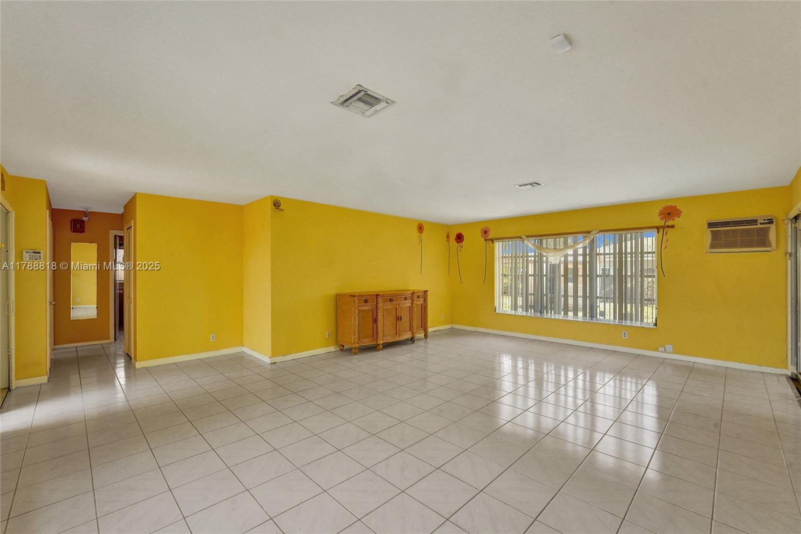 BOCA RATON SQUARE UNIT 6 - Residential