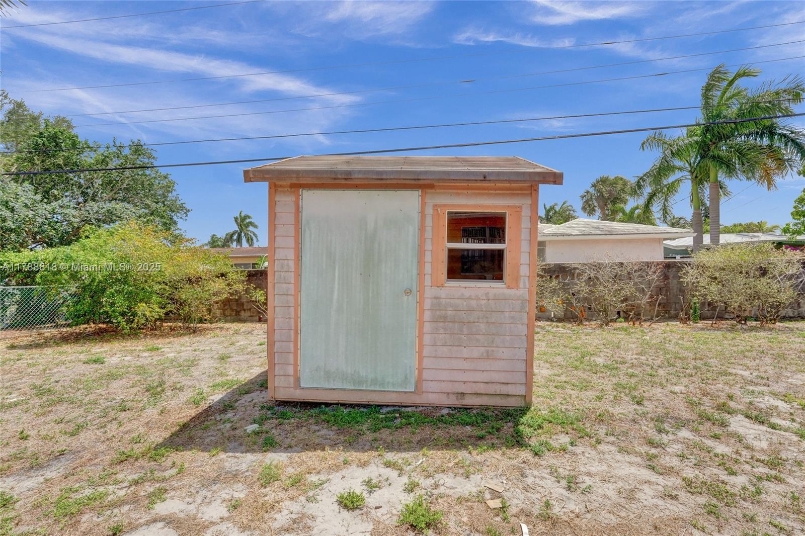 BOCA RATON SQUARE UNIT 6 - Residential