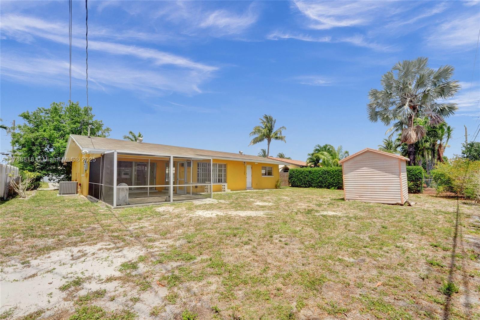 BOCA RATON SQUARE UNIT 6 - Residential