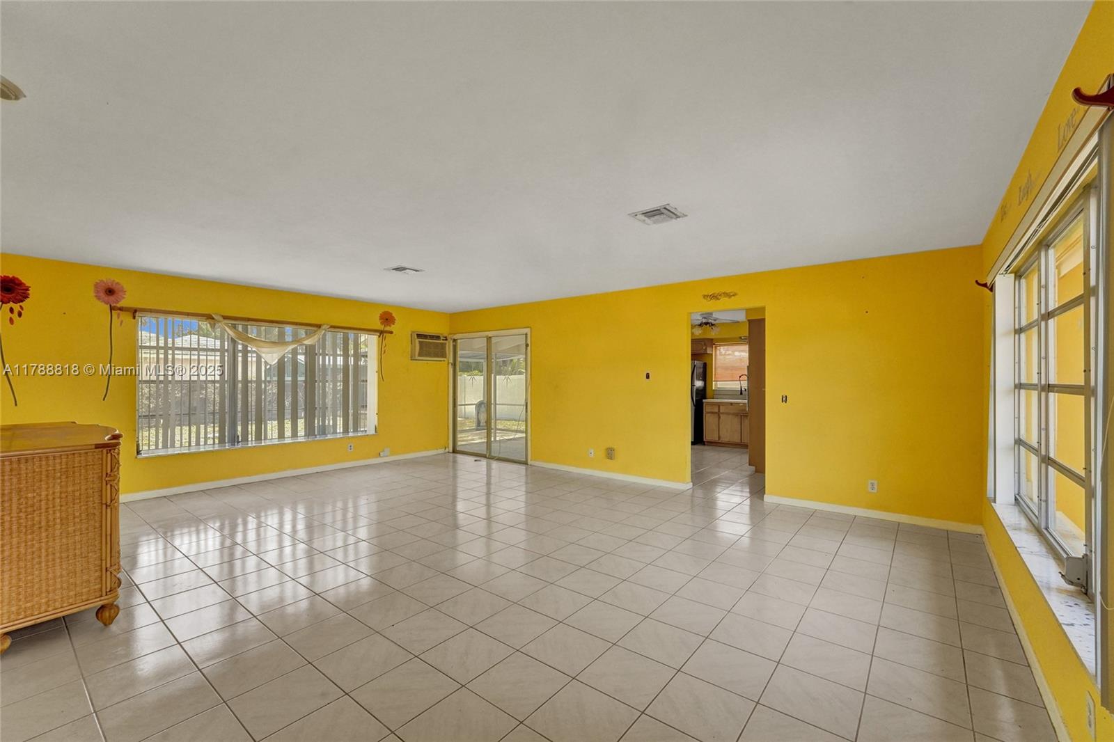 BOCA RATON SQUARE UNIT 6 - Residential